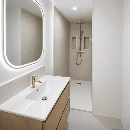 Family Apartamento Saint-Denis-les-Bourg